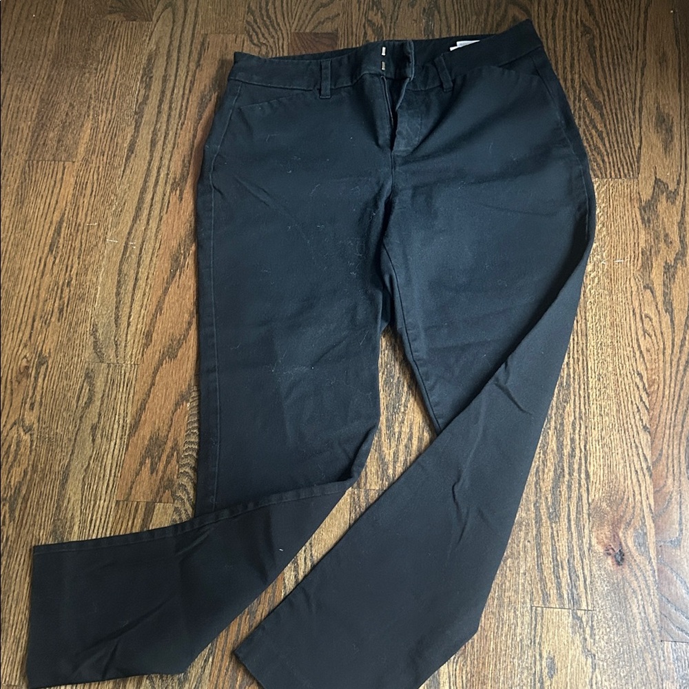 Old Navy Women's Straight Leg Black pixie